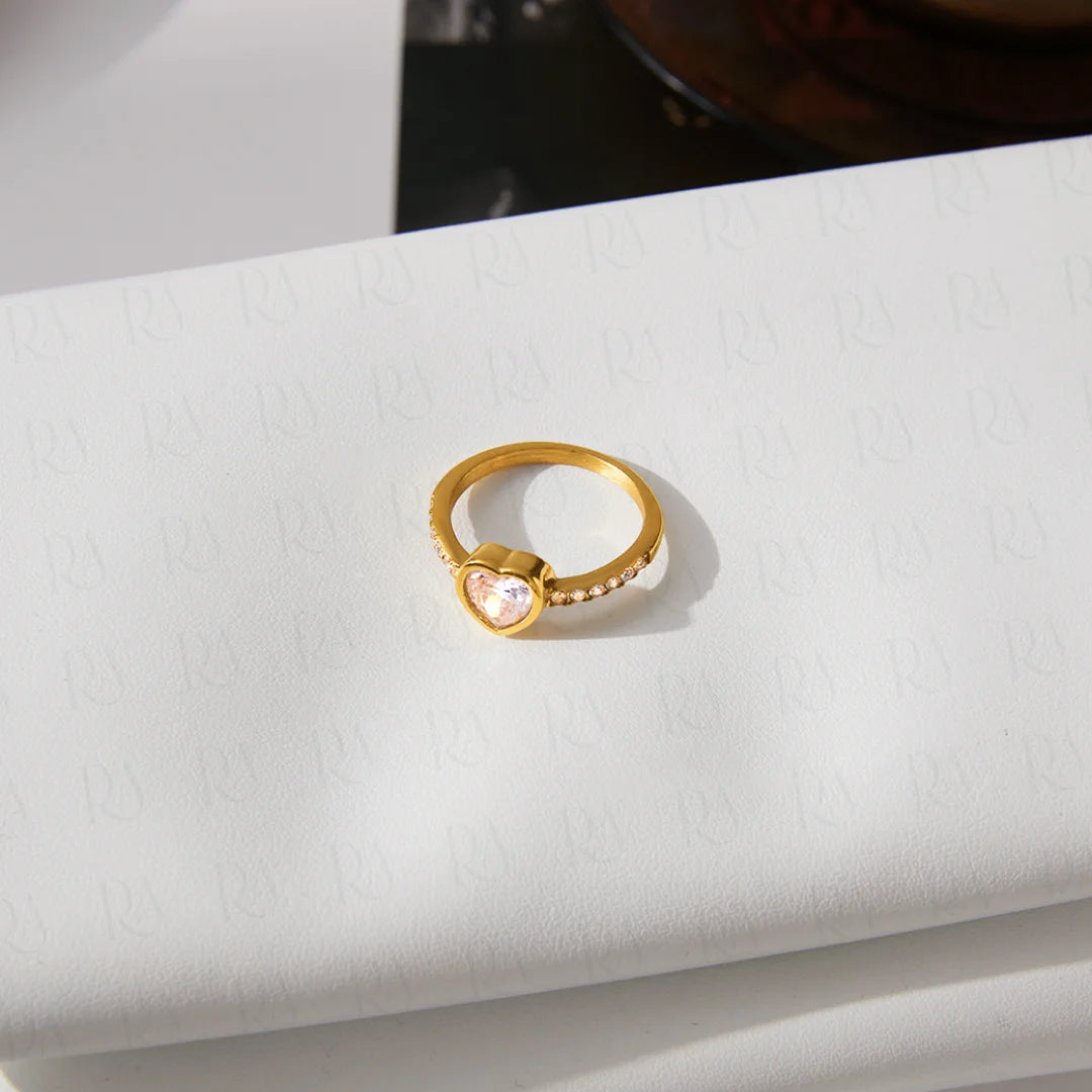 Simi Heart Ring