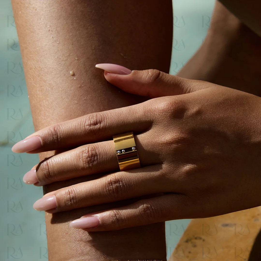 Sola Orbit Ring