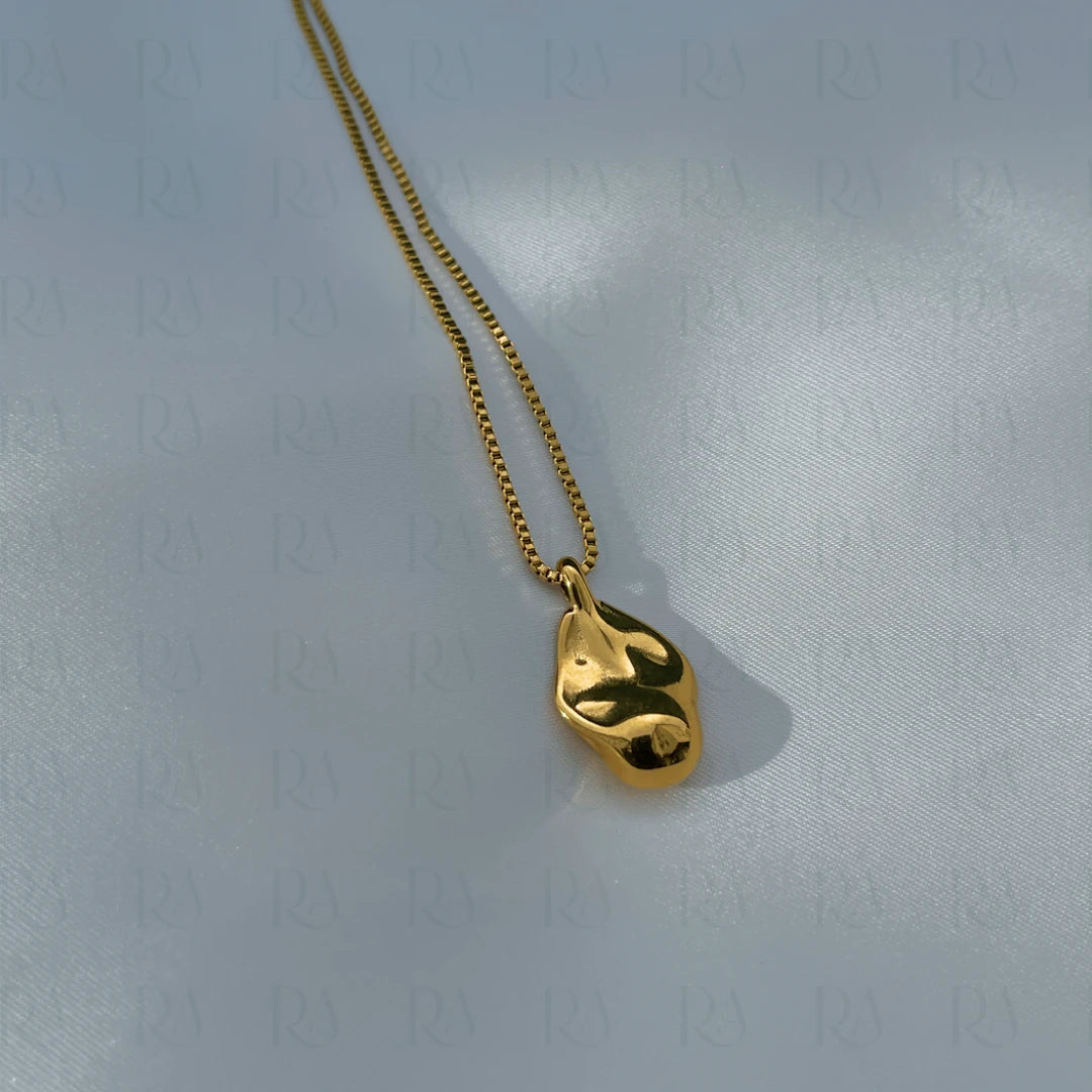 Dara Necklace