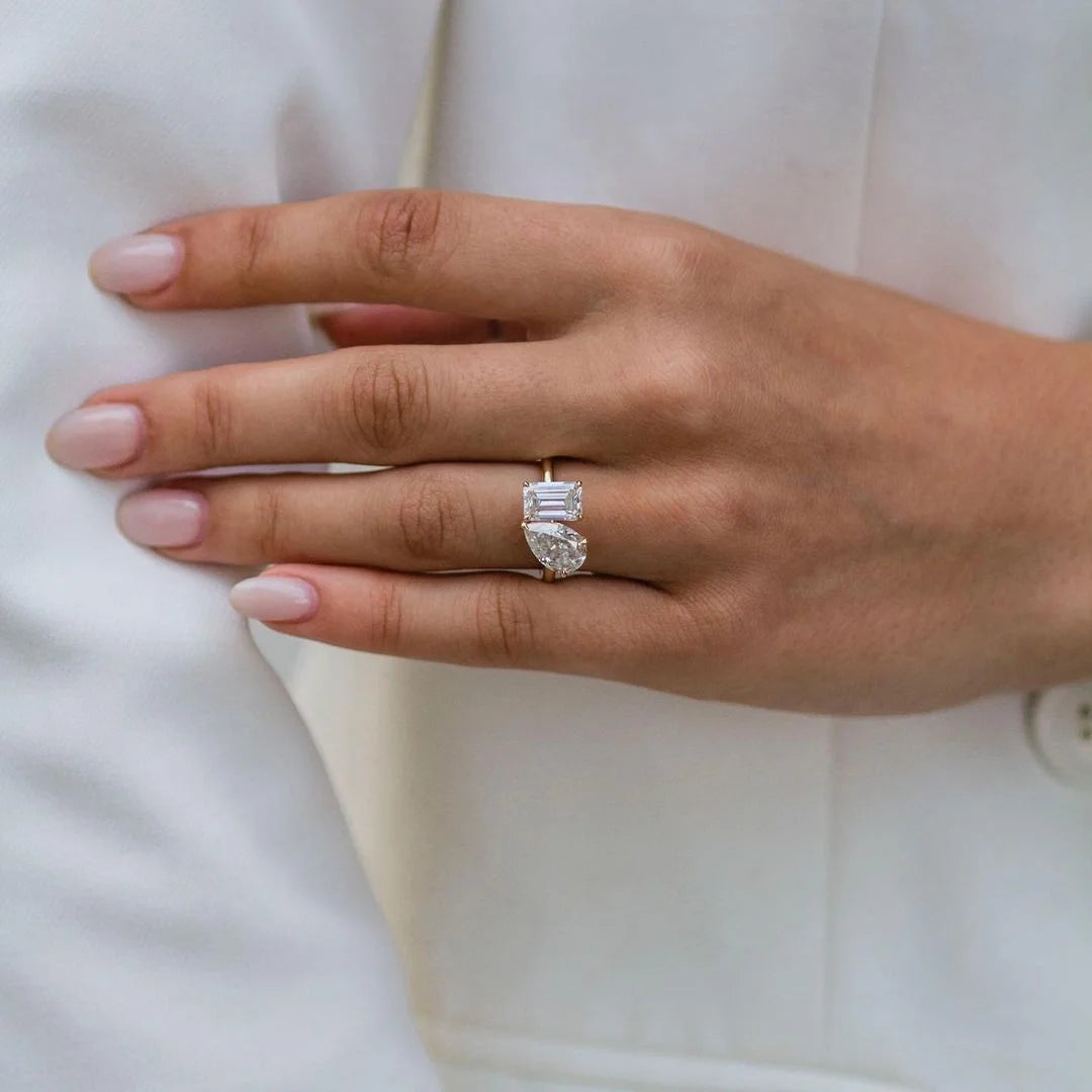 The Amaka Toi et moi Ring