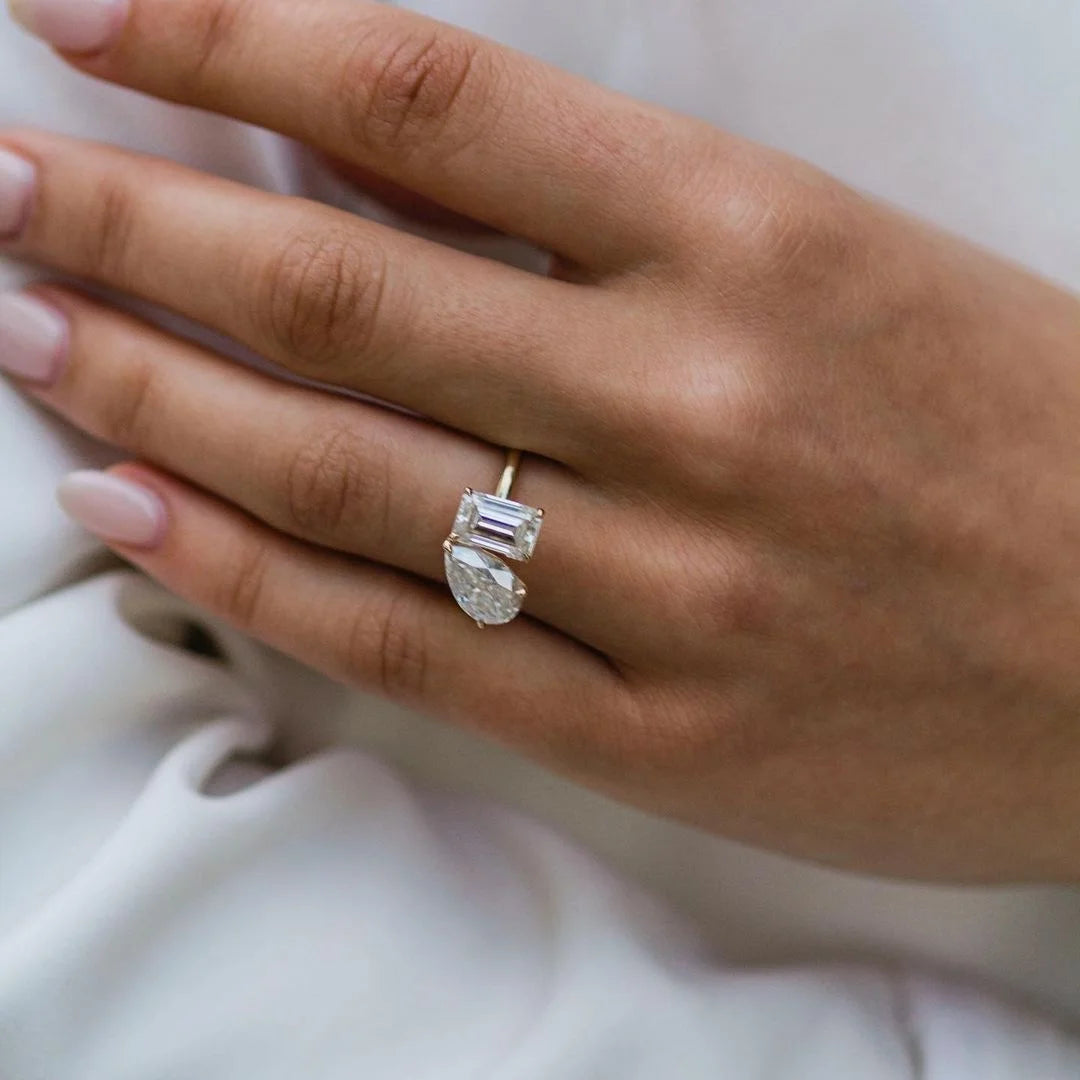 The Amaka Toi et moi Ring