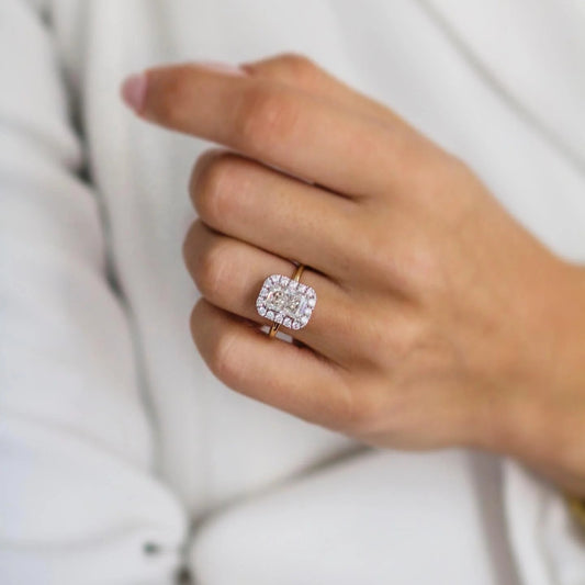 The Aria Ring
