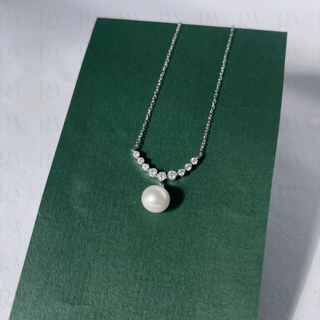 Everyday Pearl Necklace