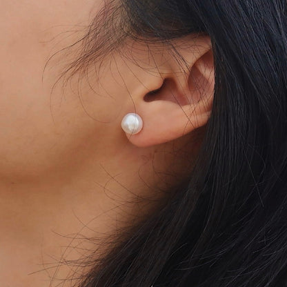 Orun Pearl Studs