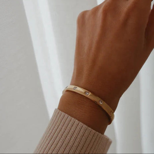 Ilé Cuff