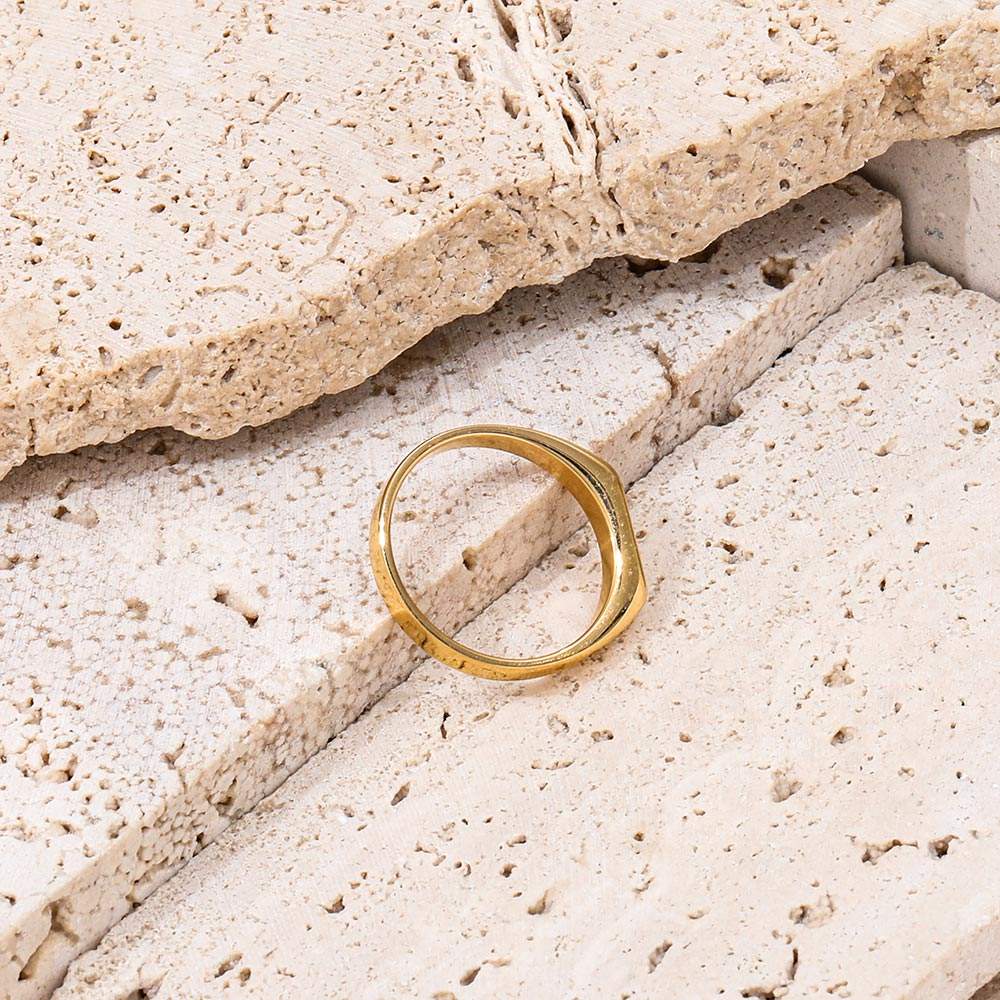 Chi’s ring