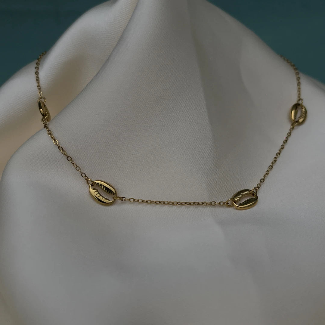 Ise Cowrie Necklace