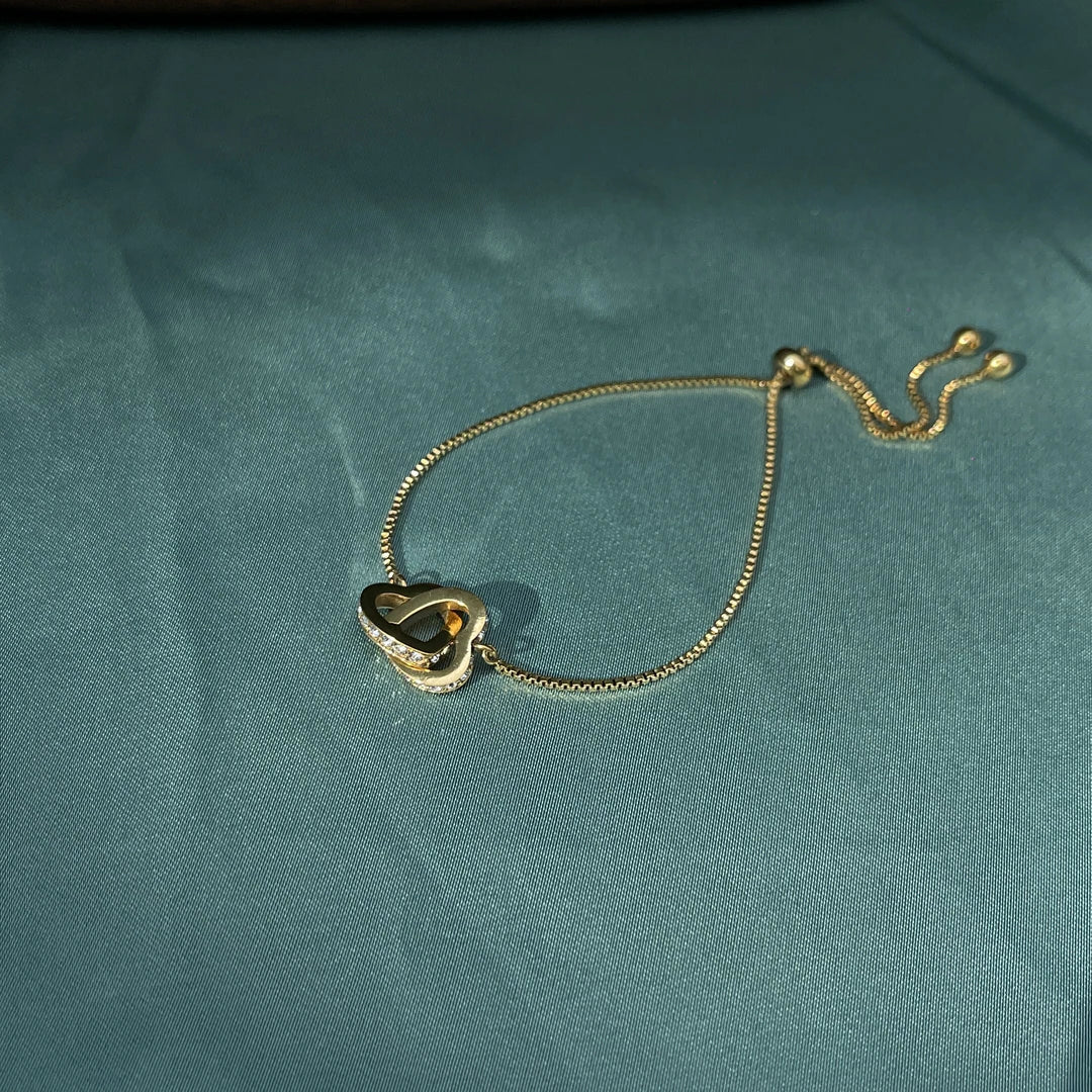 Meji Hearts Bracelet