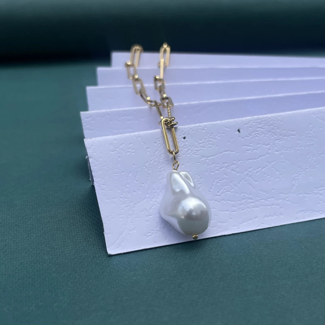 Nara Pearl Chain