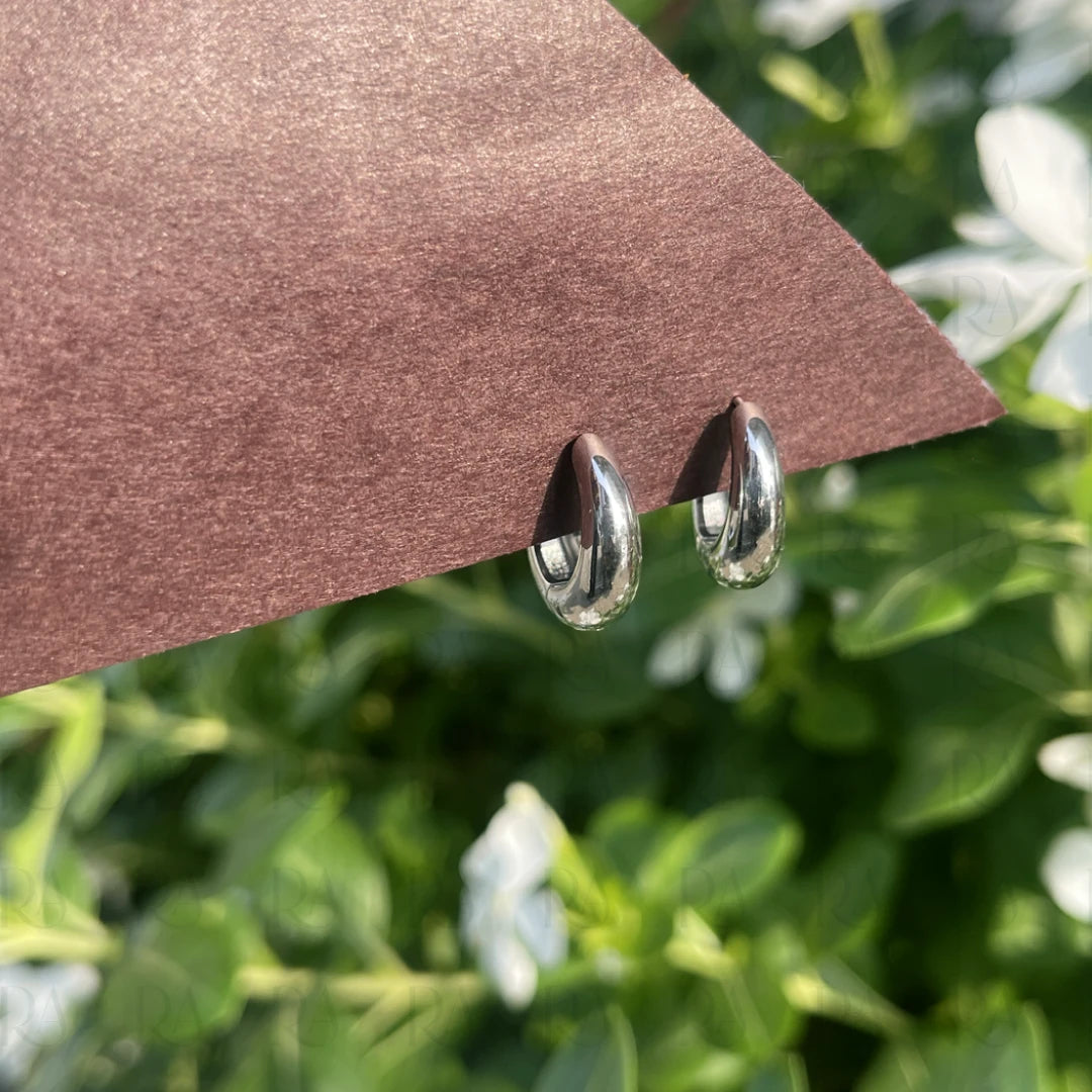 Ola Everyday Hoop Earrings