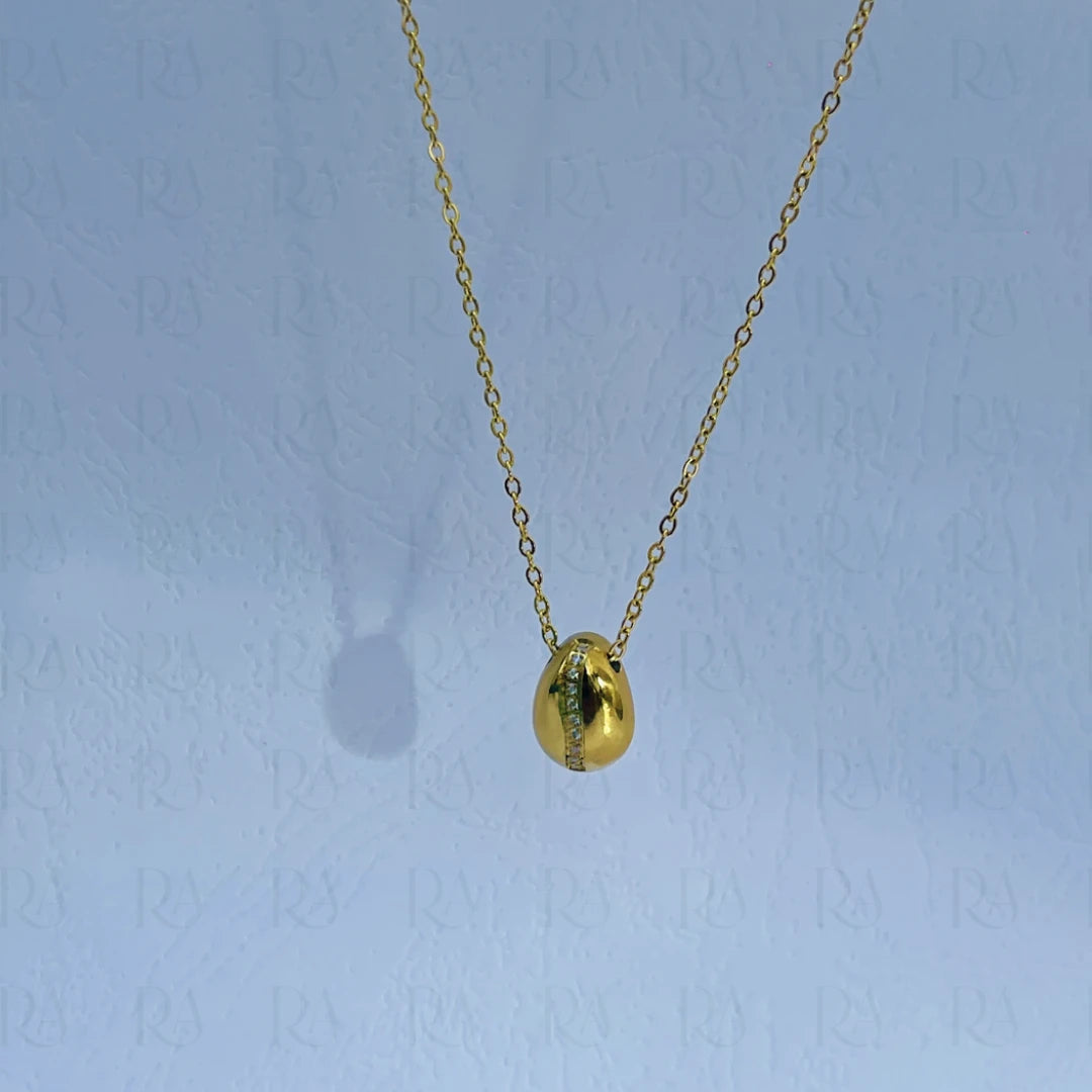 Omi Dainty Bead Necklace