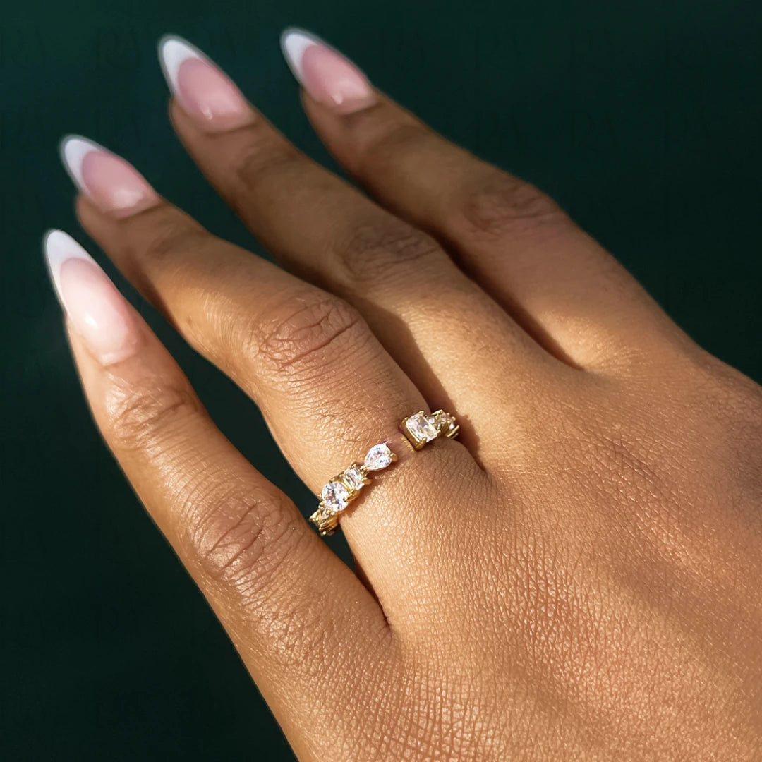 Omi Crystal Band