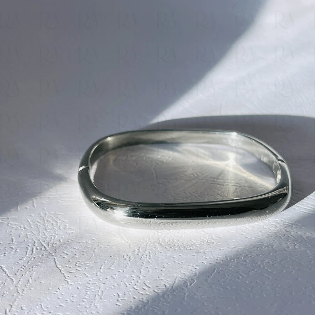 Tayo Bangle