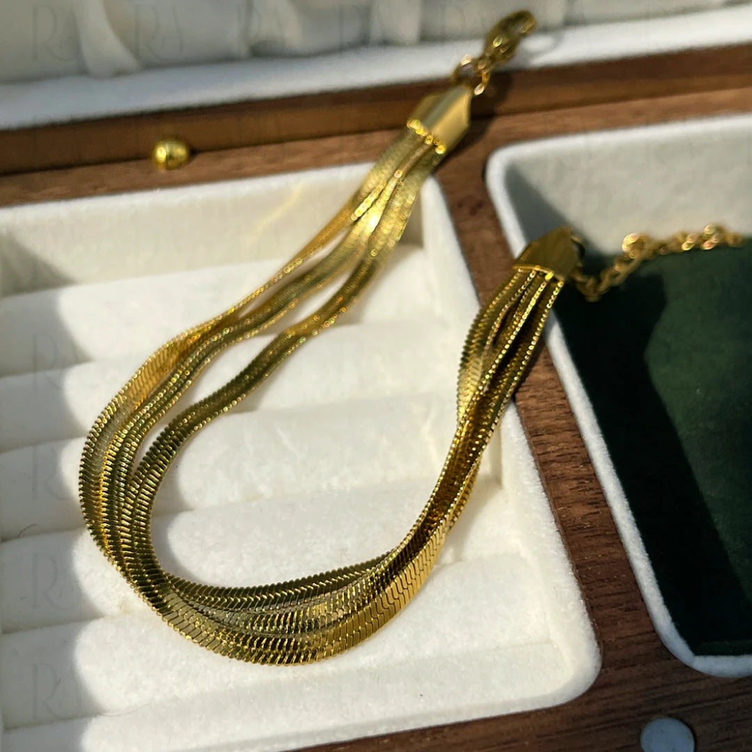 Three Layer Dasi Chain Bracelet